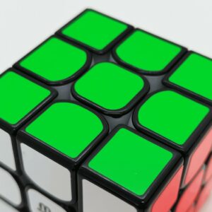 Rubikova kocka - YJ8104 MGC V2 3x3 Magnet