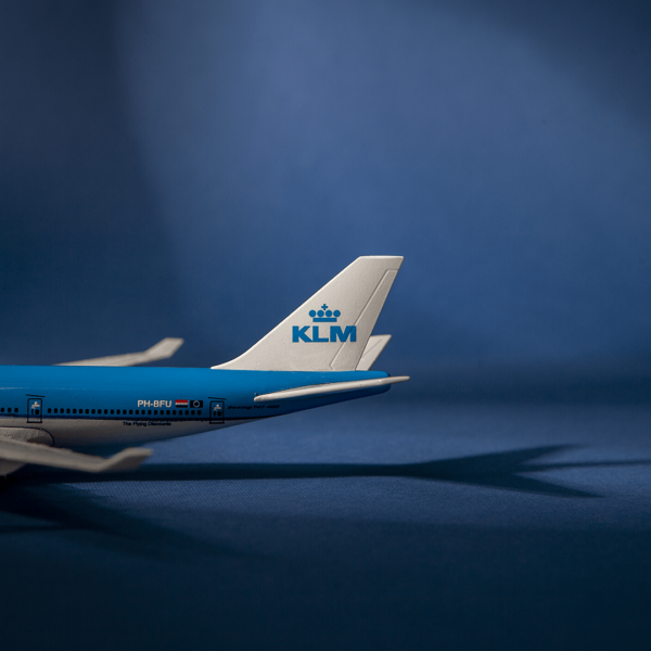 avion L KLM tail