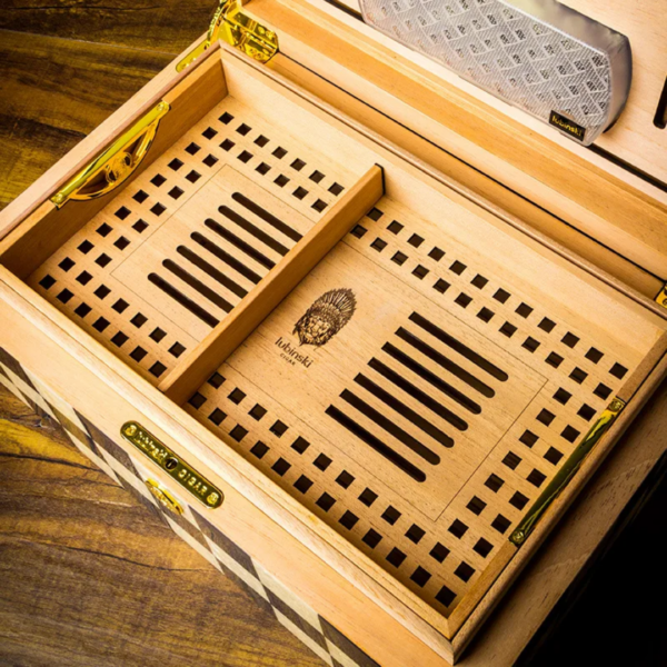 humidor lubinski y otv