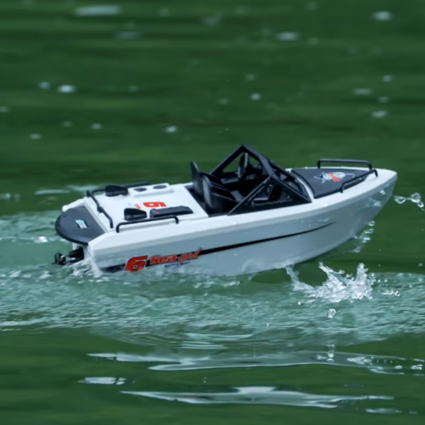 rc boat model 2 pic 8