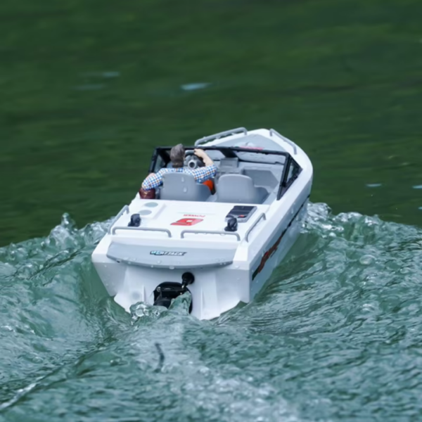 rc boat model 2 pic 9