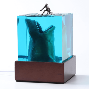 Lampa epoxy -  Ajkula i surfer