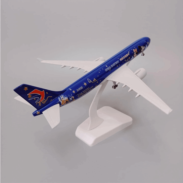 Model aviona L