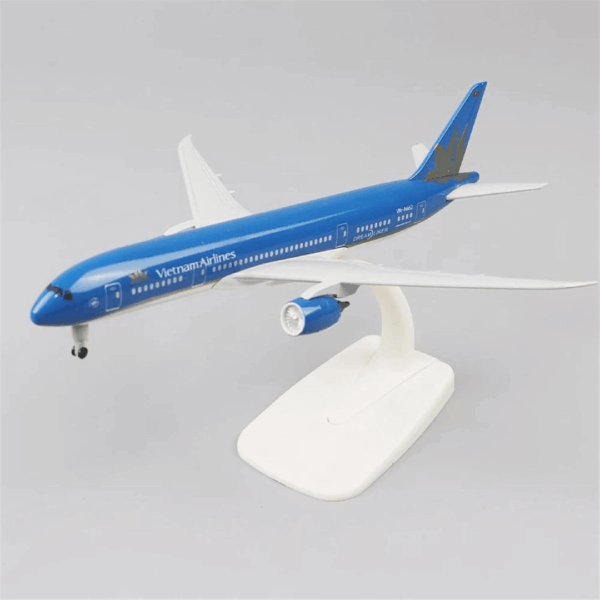 Model aviona L