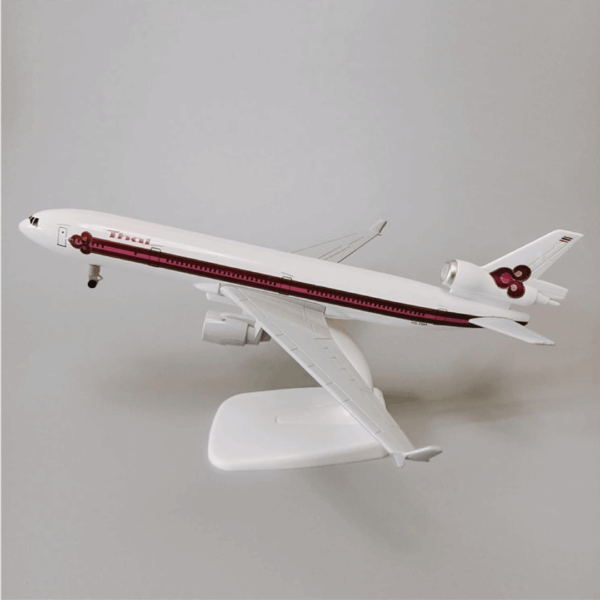Model aviona L