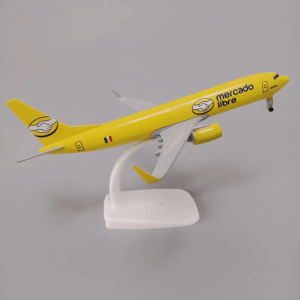 Model aviona L